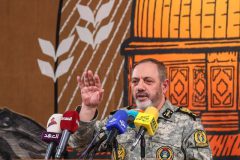 وزیر دفاع:قدرت دفاعی ایران را با یک سلسله رزمایش نشان می‌دهیم