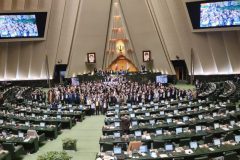 آغاز مراسم بزرگداشت شهدای خدمت در مجلس